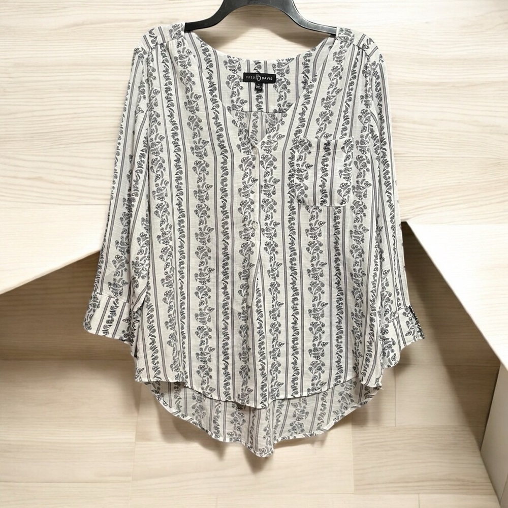 Fred David White and Blue Asymmetrical 3/4 Sleeve Blouse